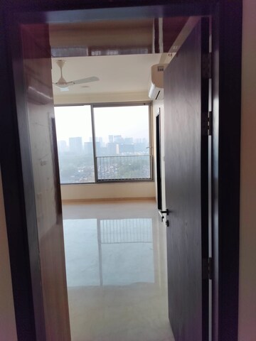 Bathroom in 3 BHK Apartment at Oberoi Maxima, Andheri East – for Rent