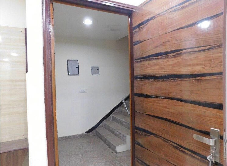 undefined, dwarka mor 3.5 Bedroom 1200 Sq.Ft. Builder Floor In Dwarka Mor Delhi 7951903