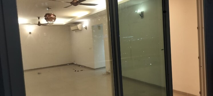 Room, omaxe-twin-towers 3.5 Bedroom 1850 Sq.Ft. Apartment In Sector 50 Noida 7951964