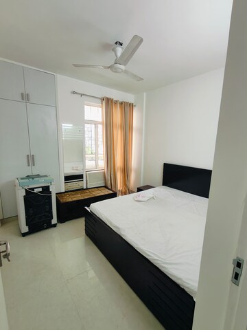 Kitchen in 3 BHK Apartment at Maple Heights, Sector 43 – for Rent