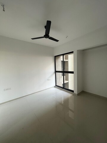 Bedroom in 1 BHK Apartment at Lodha Palava Florea A To D, Dombivli East – for Rent
