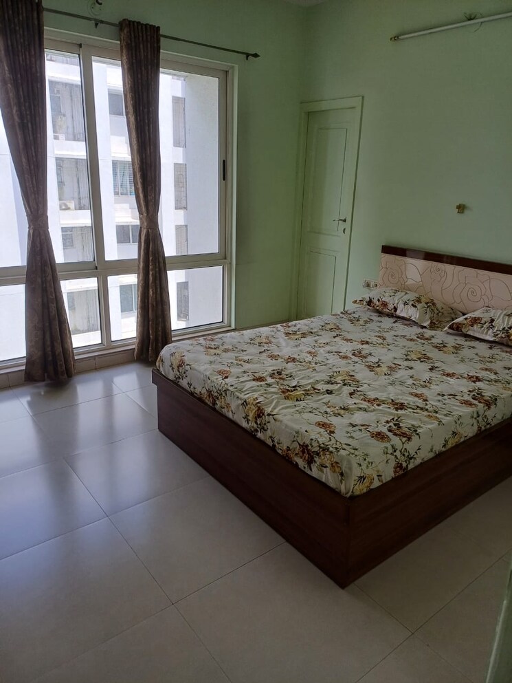 Bedroom, marvel-diva-2 3.5 Bedroom 1900 Sq.Ft. Apartment In Magarpatta City Pune 7952037