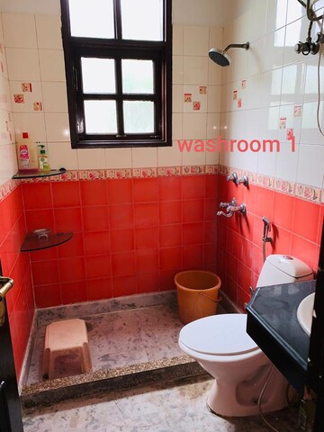 Bathroom in 3 BHK Builder Floor at Ansal Sushant Lok I, Sector 43 – for Rent