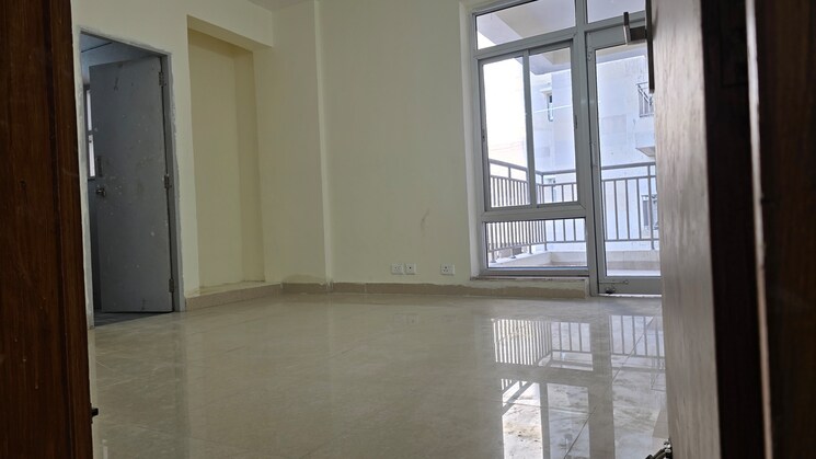 Room, sector 19b dwarka 3 Bedroom 2100 Sq.Ft. Apartment In Sector 19b Dwarka Delhi 7952129