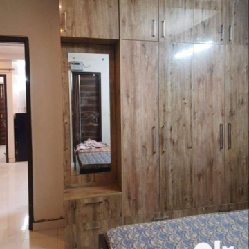 Building Lobby in 3 BHK Apartment at Sunshine Enclave, Vip Road – for Rent