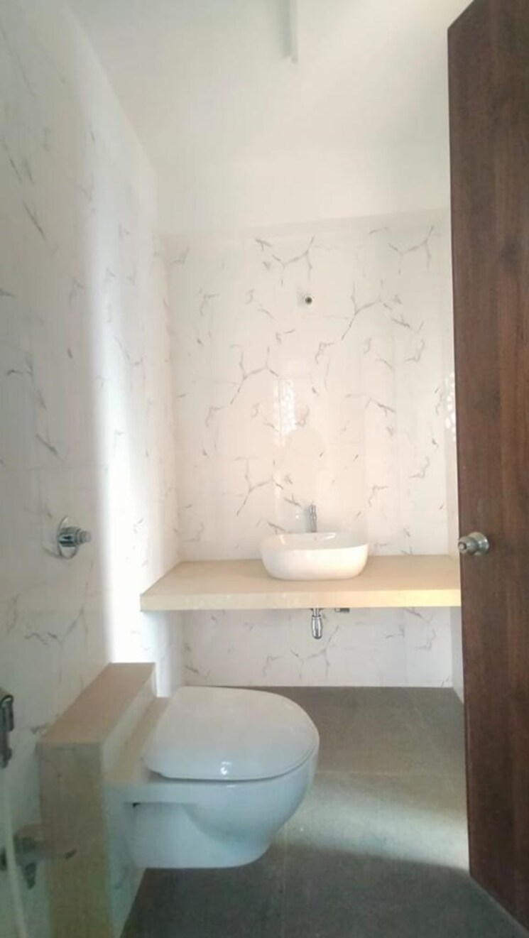 Bathroom, basant garden 4 Bedroom 1690 Sq.Ft. Apartment In Basant Garden Mumbai 7952173