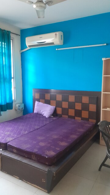 Furnished Amenities in 3 BHK Villa at Eros Rosewood Villas, Sector 50 – for Rent