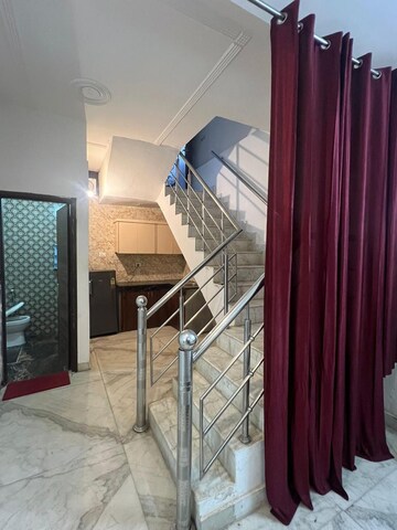 Bathroom in 1 RK Builder Floor at Ansal Sushant Lok I, Sector 43 – for Rent