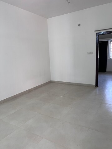 Living Room in 1 BHK Independent House at Pipliya Kumar – for Rent
