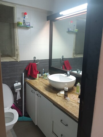 Master Bedroom in 2 BHK Apartment at Ajmera Girnar, Wadala – for Rent