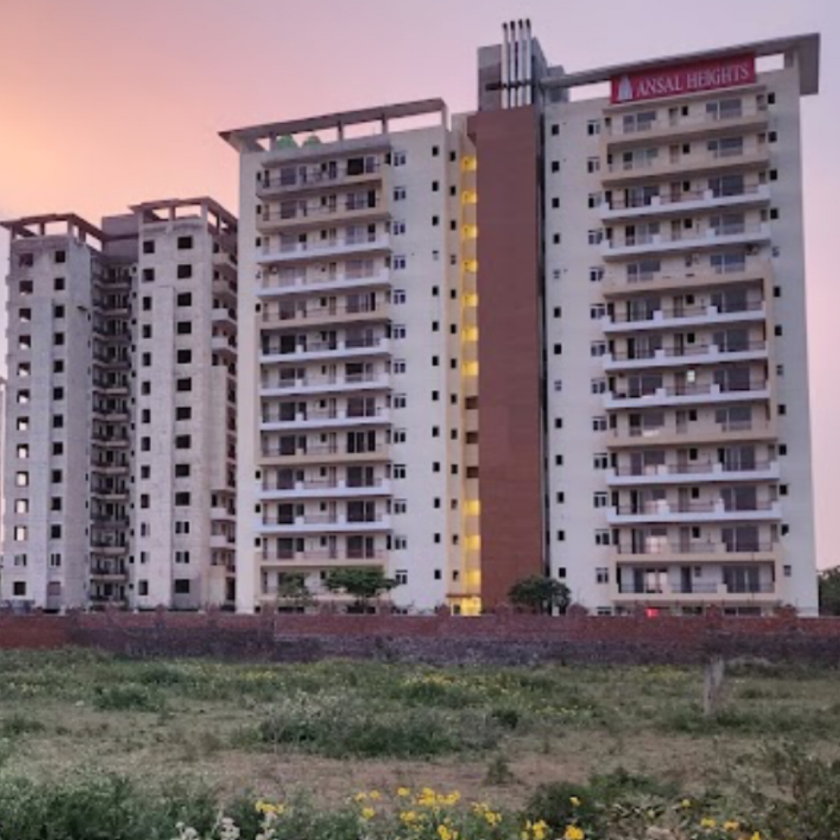 3 BHK + Servant Room Apartment For Sale in Ansal Height 86