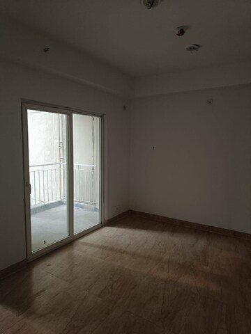 Master Bedroom in 2 BHK Apartment at Migsun Twinz, Eta Ii Greater Noida – for Rent