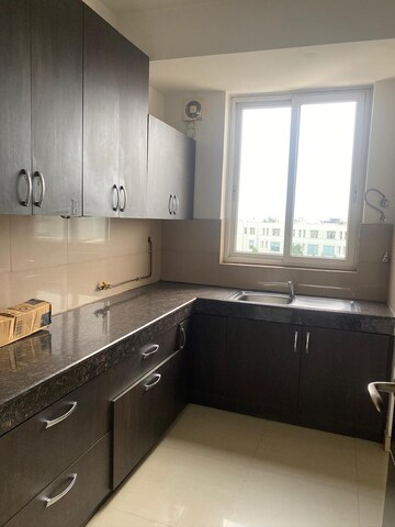 Kitchen in 4 BHK Apartment at Ireo Victory Valley, Sector 67 – for Rent
