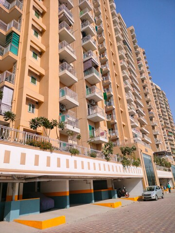 3.5 BHK Apartment – Exterior View View at Migsun Twinz, Eta Ii Greater Noida - for Rent
