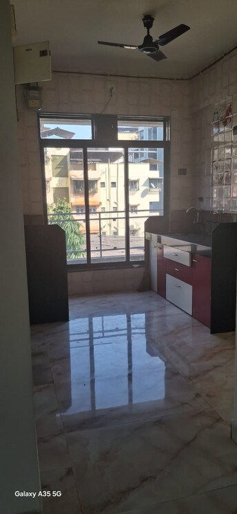 2 BHK Apartment For Rent in Mahesh CHS Gograswadi Dombivli East Thane  7952471