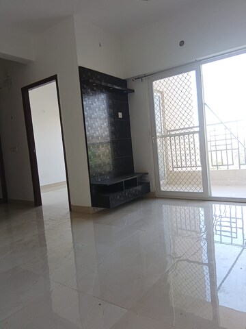 Room in 2 BHK Apartment at Ace Divino, Sector 1 Greater Noida – for Rent