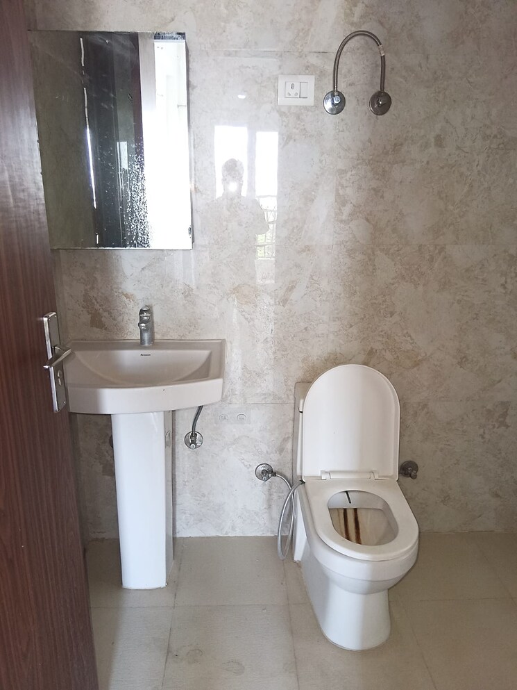 Bathroom, ace-divino 2 Bedroom 995 Sq.Ft. Apartment In Sector 1 Greater Noida Greater Noida 7952581