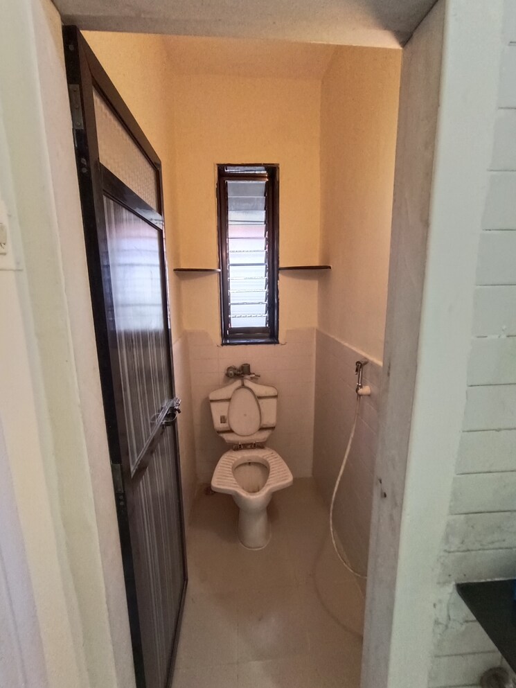 Bathroom, rachaita-aarambh 1 Bedroom 250 Sq.Ft. Apartment In Goregaon East Mumbai 7952545