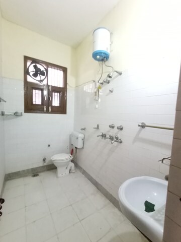 Bathroom in 3 BHK Independent House at Sector 12 Panchkula – for Rent