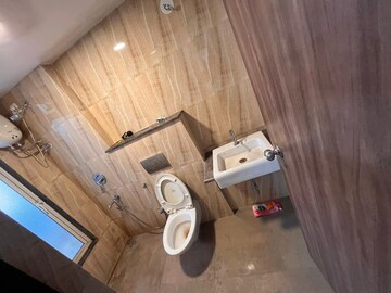Bathroom in 1.5 BHK Apartment at Lodha Amara, Kolshet Road – for Rent
