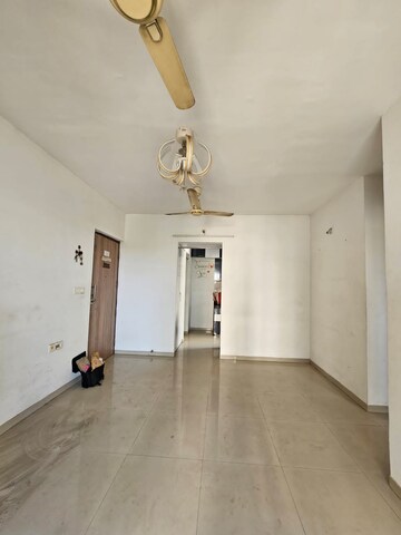 Room in 1.5 BHK Apartment at Volga CHS, Dombivli East – for Rent
