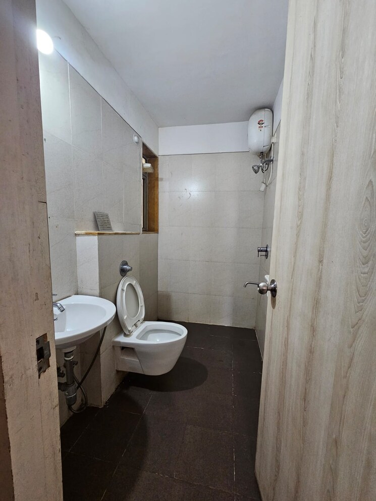 Bathroom, volga-chs 1.5 Bedroom 584 Sq.Ft. Apartment In Dombivli East Thane 7952661