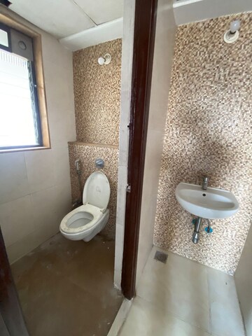 Bathroom in 2.5 BHK Apartment at Lodha Elite, Dombivli East – for Rent