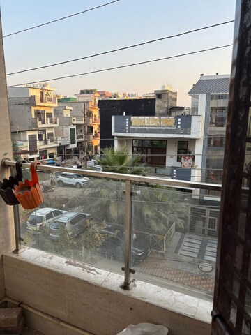 2 BHK Builder Floor For Sale in Vasundhara Sector 3