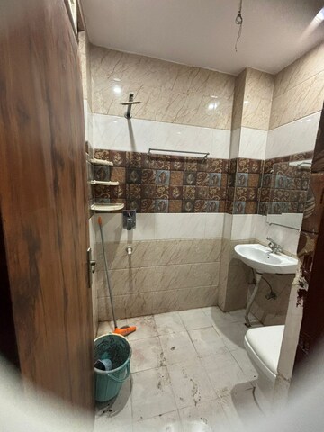 Bathroom in 2 BHK Builder Floor at Vasundhara Sector 3 – for Sale
