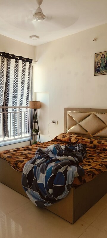 Bedroom in 2 BHK Apartment at Poddar Harmony, Chembur – for Rent