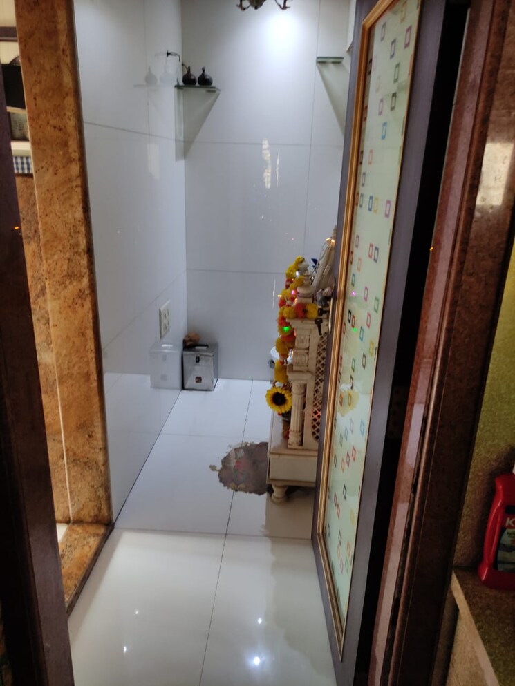 Balcony, brook-hill-chs-ltd 3 Bedroom 1100 Sq.Ft. Apartment In Andheri West Mumbai 7952752