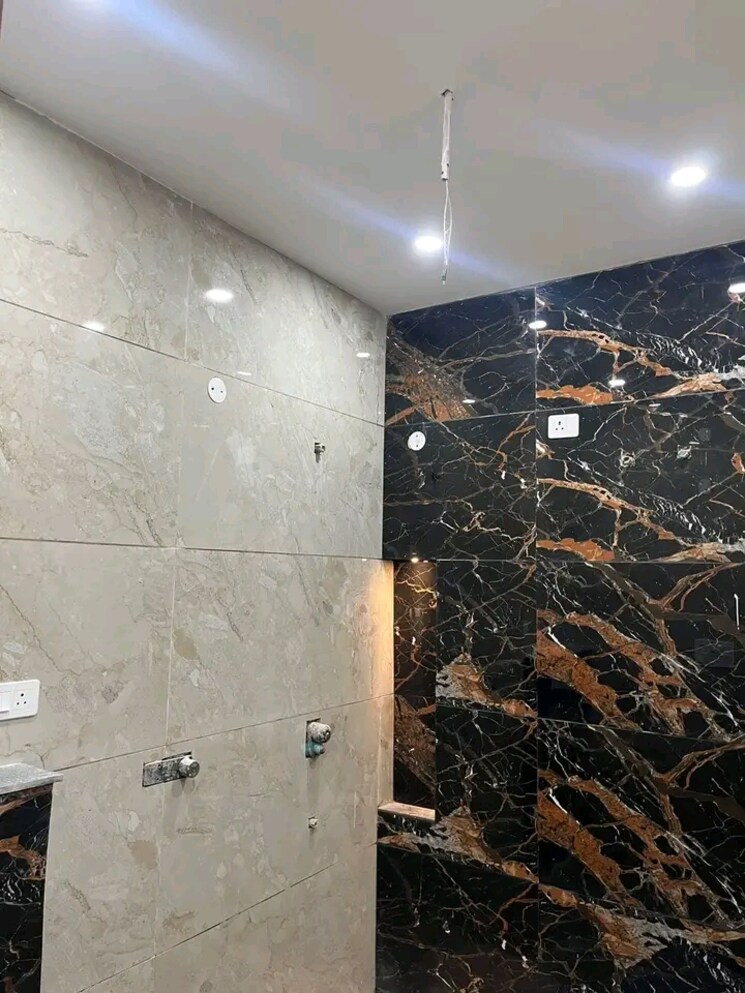 Bathroom, sector 125 4 Bedroom 200 Sq.Yd. Independent House In Sector 125 Mohali 7952765