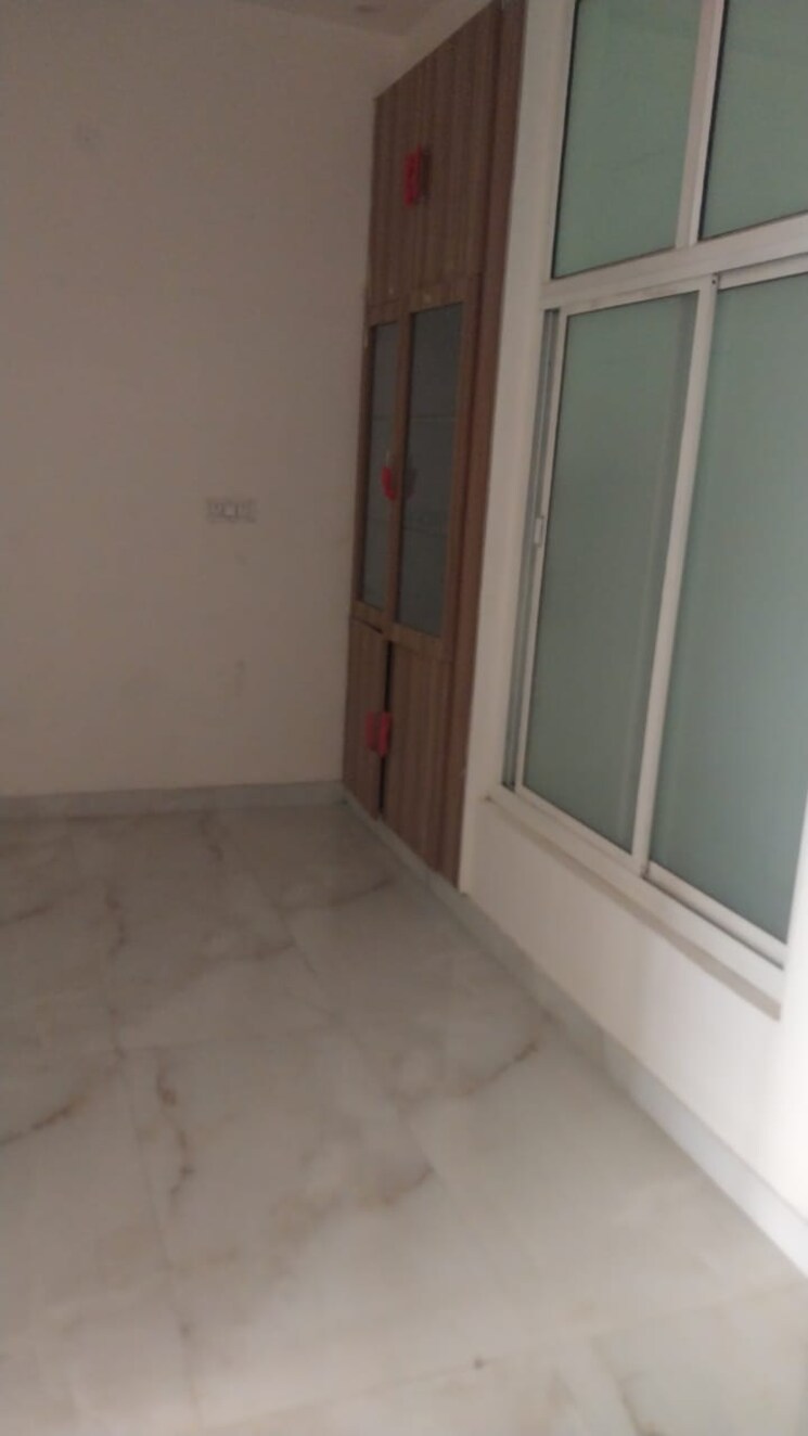 Room, krishna-enclave-morta 3 Bedroom 85 Sq.Yd. Villa In Morta Ghaziabad 7952810
