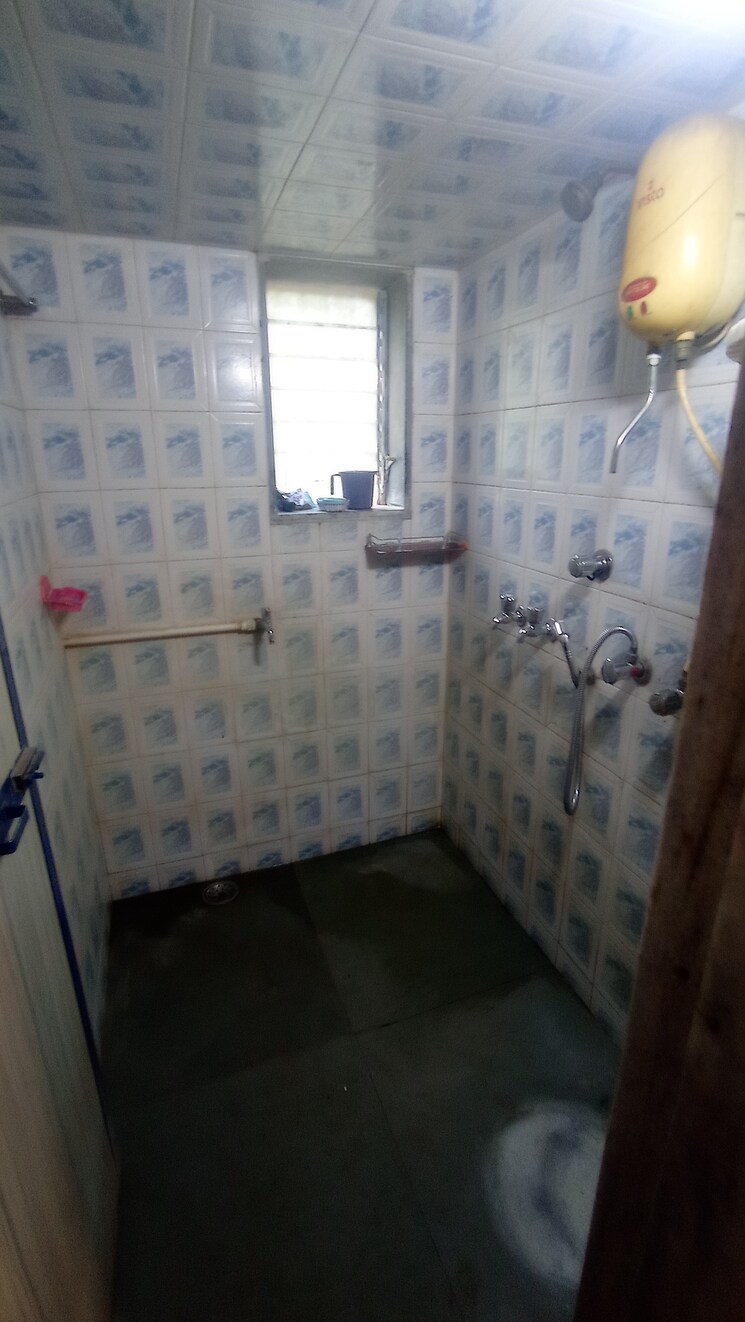 Bathroom, dombivli west Studio 360 Sq.Ft. Apartment In Dombivli West Thane 7952814