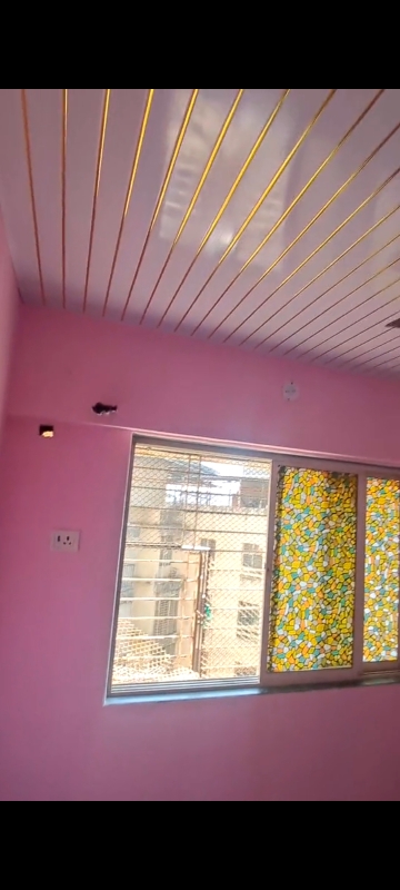 1 BHK 390 Sq.Ft. Apartment in Shantinagar CHS