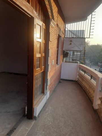 Balcony in 4 BHK Builder Floor at Ansal Plaza Sector-23, Sector 23 – for Rent