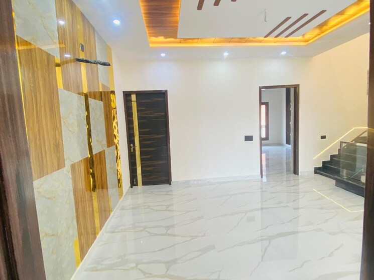 Room, bestech-park-view-grand-spa 4 Bedroom 3470 Sq.Ft. Apartment In Sector 81 Gurgaon 7952873