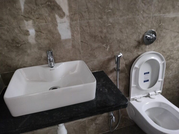Bathroom, gini-belvista-phase-1 2 Bedroom 900 Sq.Ft. Apartment In Dhanori Pune 7952866