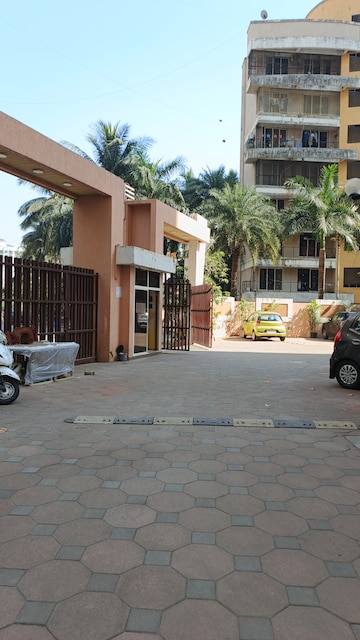 Parking in 1 BHK Apartment at Sonata Apartments, Malad West – for Sale