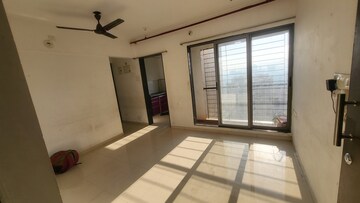 1 BHK Apartment For Rent in Runwal Eirene, Balkum Pada