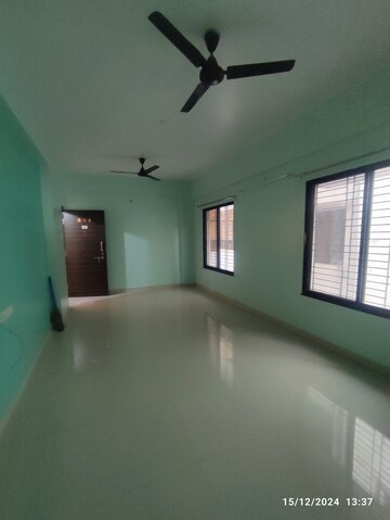 Furnished Amenities in 2 BHK Apartment at Manish Nagar – for Rent