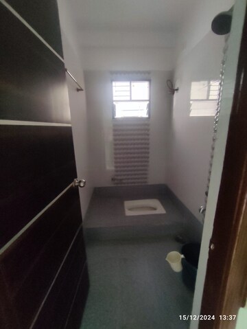 Attached Bathroom in 2 BHK Apartment at Manish Nagar – for Rent
