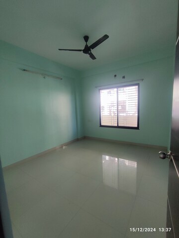 Room in 2 BHK Apartment at Manish Nagar – for Rent