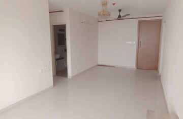 Room in 2 BHK Apartment at Adhiraj Capital City Tower Oreka, Kharghar – for Rent