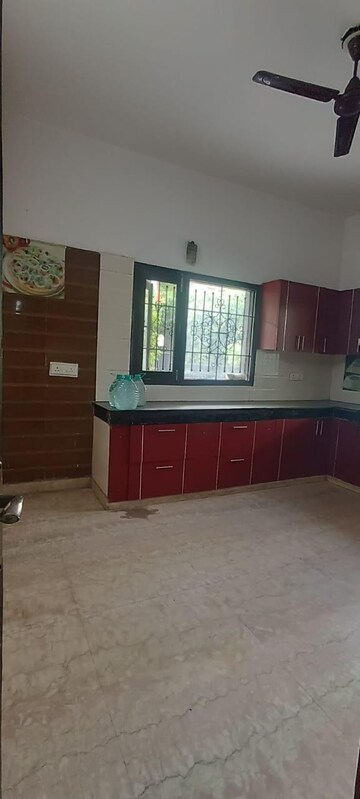 Bedroom in 3 BHK Villa at Super MIG, Sector 105 – for Rent