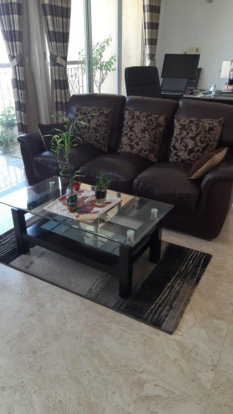 Living Room, hiranandani-gardens-richmond-tower 4 Bedroom 3300 Sq.Ft. Apartment In Powai Mumbai 7953041