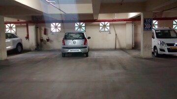 Parking in 4 BHK Apartment at Hiranandani Gardens Richmond Tower, Powai – for Sale