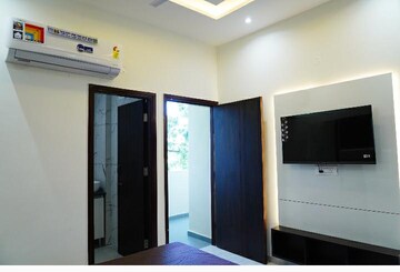 Bedroom in 1 BHK Apartment at Aura Homes, Patiala Road – for Rent