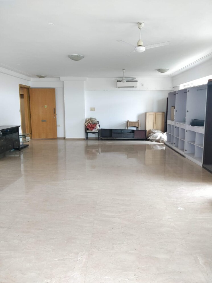 Living Room, hiranandani-gardens-octavius 4 Bedroom 2700 Sq.Ft. Apartment In Powai Mumbai 7953060