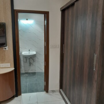 Room in 3 BHK Apartment at NK Sharma Savitry Greens, Lohgarh – for Rent
